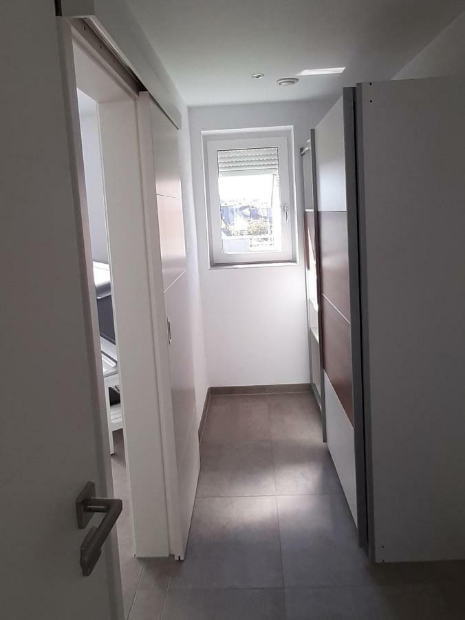 Ferienwohnung Menge Obersulm Exterior photo